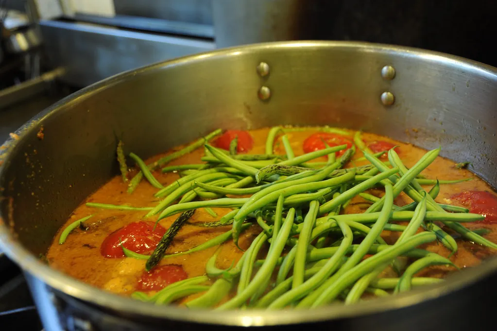 Child nutrition and community meals
